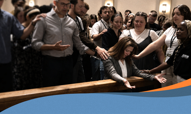 Buscando juntos: oraciones por la Iglesia
